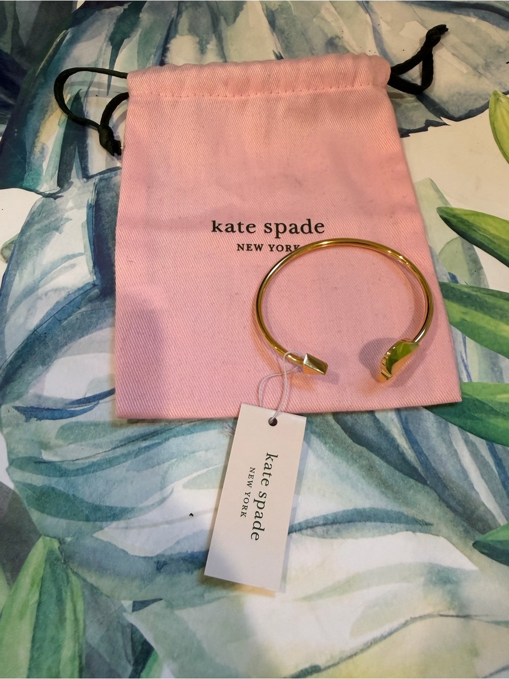 Kate Spade - heart bangle bracelet